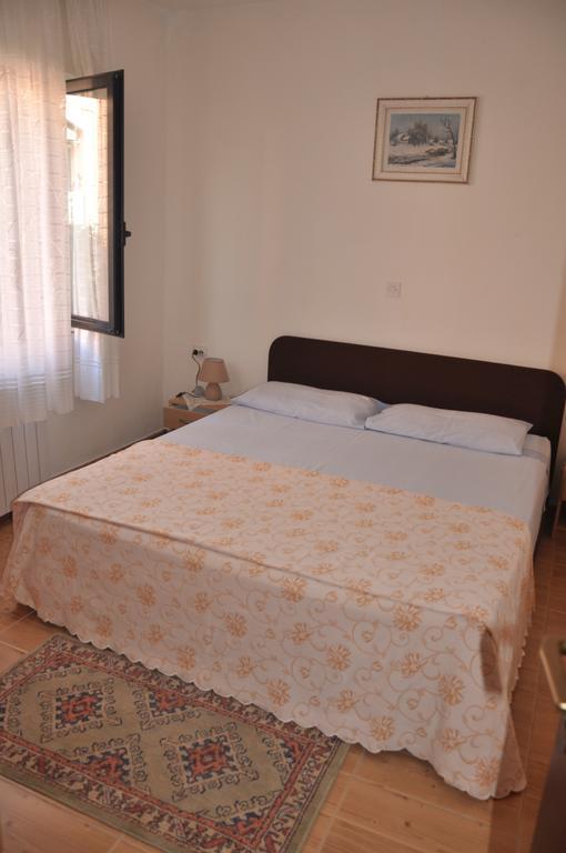 Franko Apartmani Zambratija  Εξωτερικό φωτογραφία