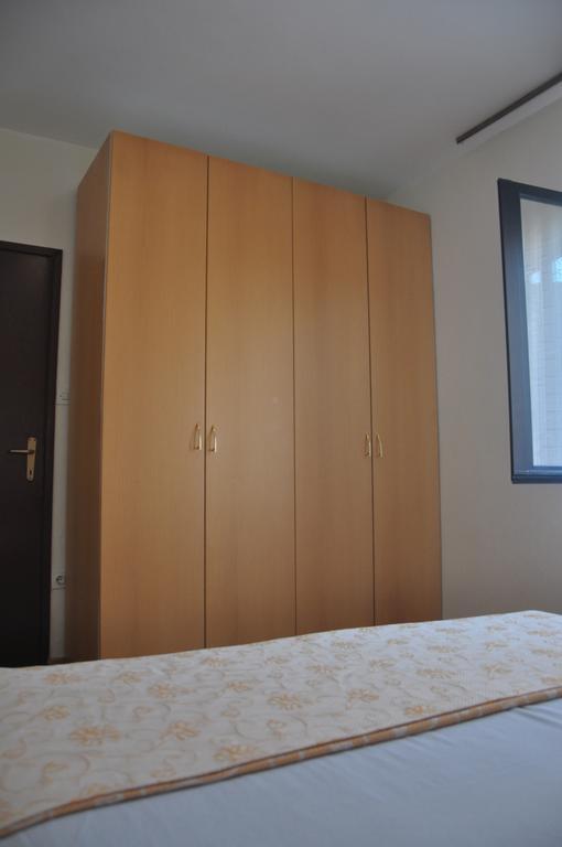 Franko Apartmani Zambratija  Εξωτερικό φωτογραφία