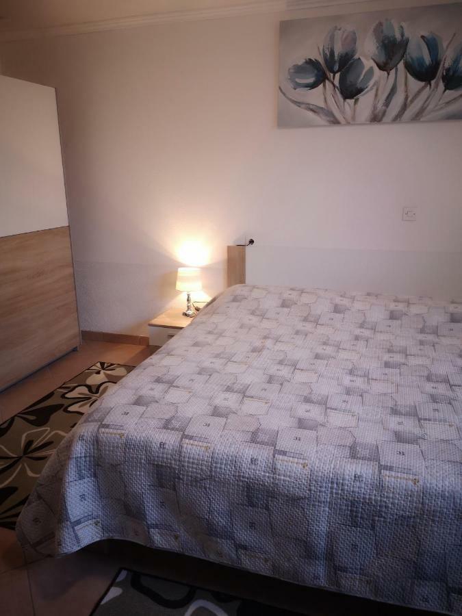 Franko Apartmani Zambratija  Εξωτερικό φωτογραφία
